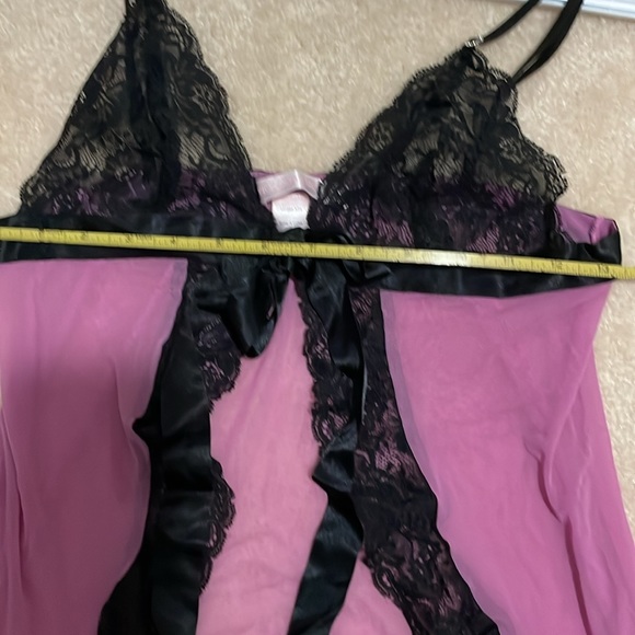 Victoria’s Secret sheer tie front purple with black lace baby doll night dress - Picture 7 of 9